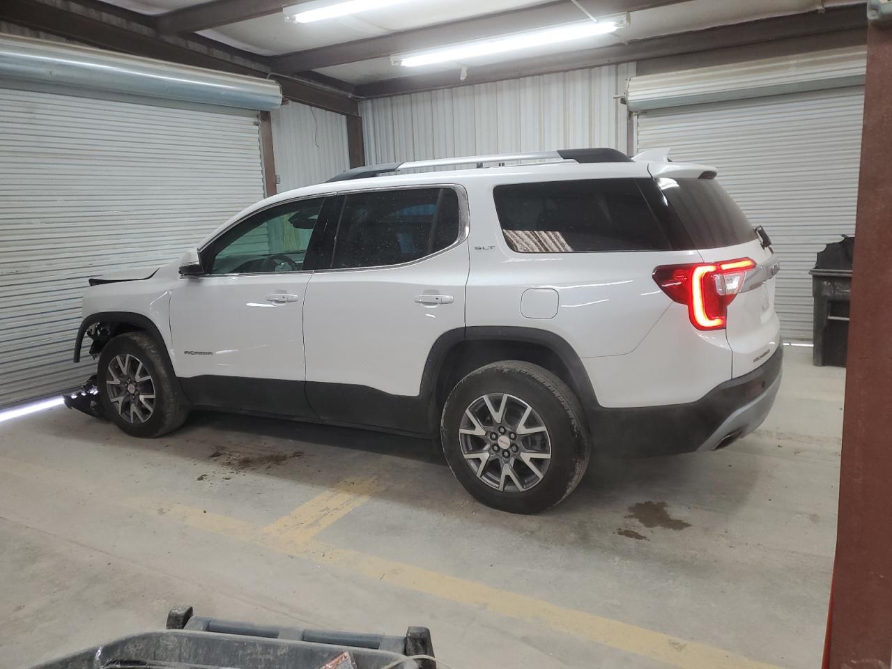 2021 GMC Acadia - Image 2