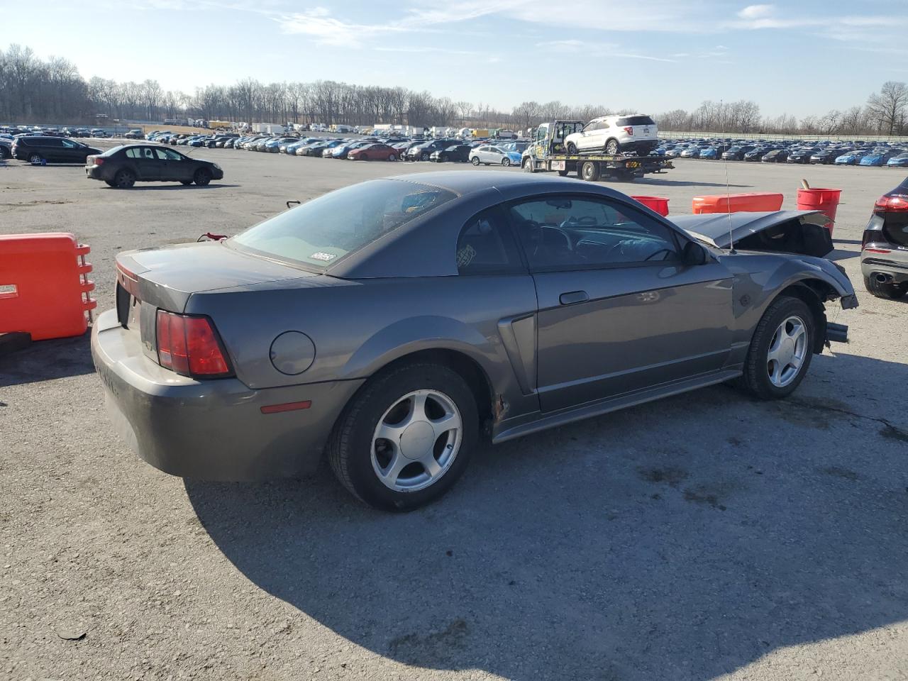 2004 Ford Mustang - Image 3