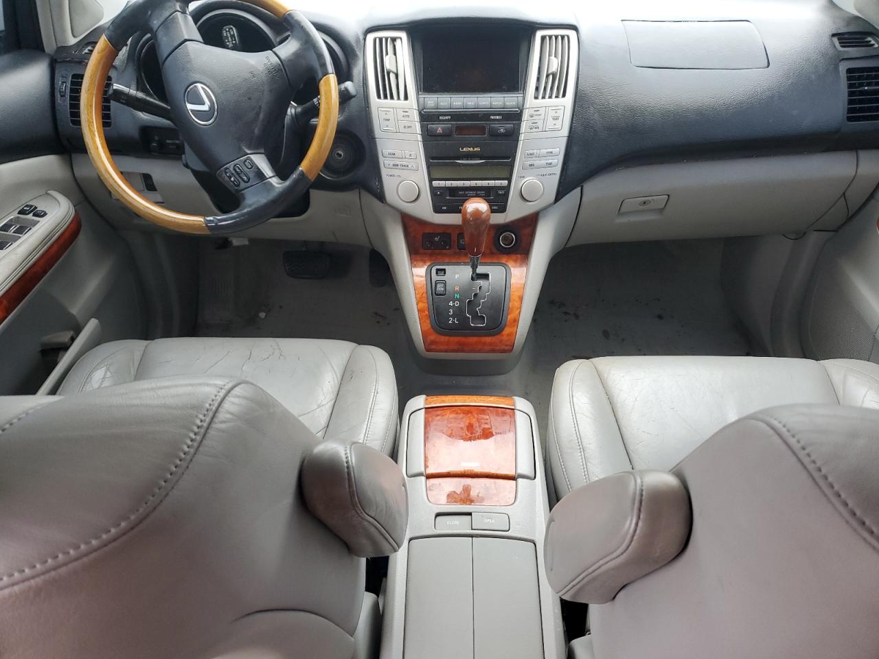 2004 Lexus RX - Image 8