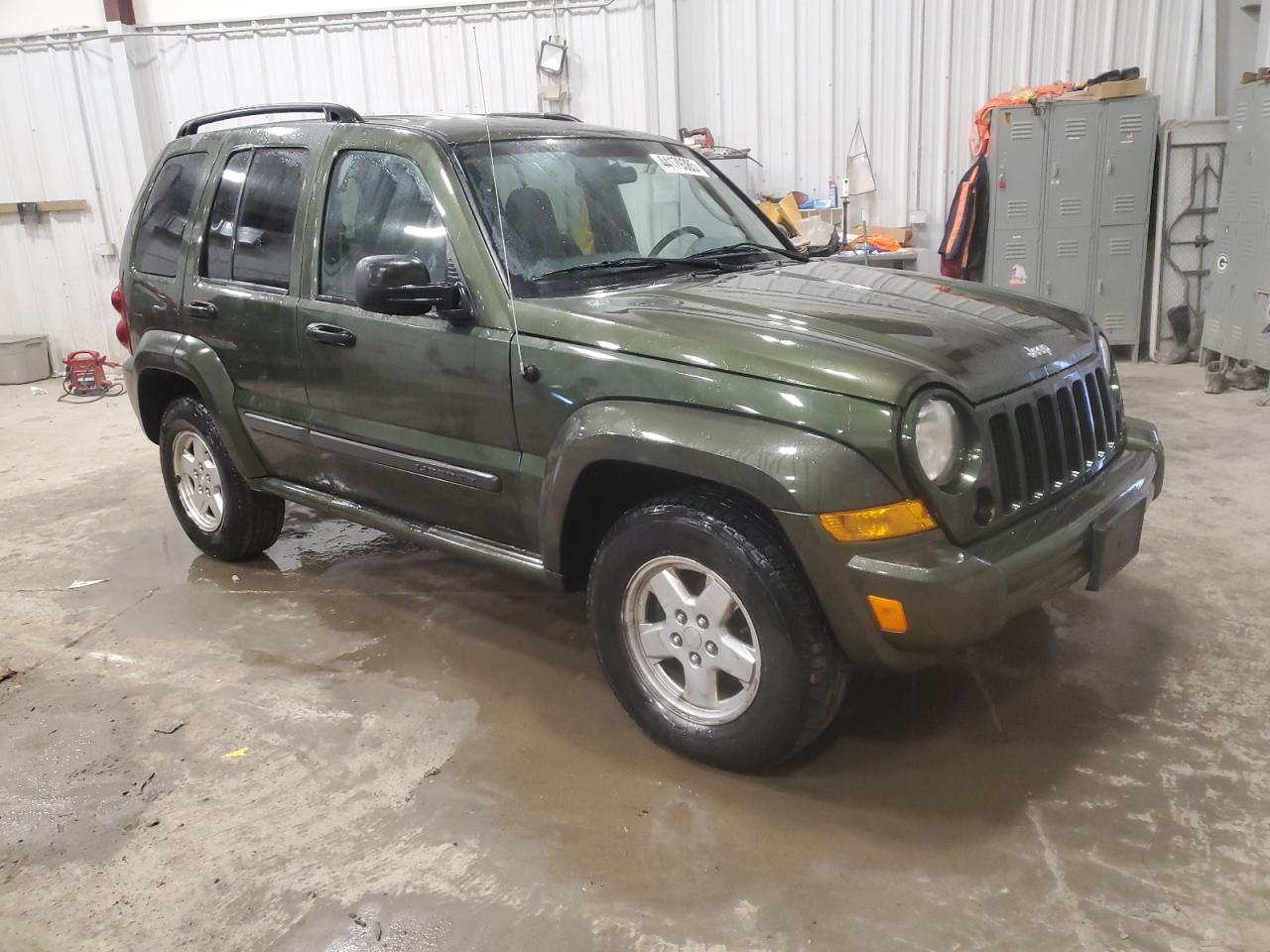 2006 Jeep Liberty (North America) - Image 4