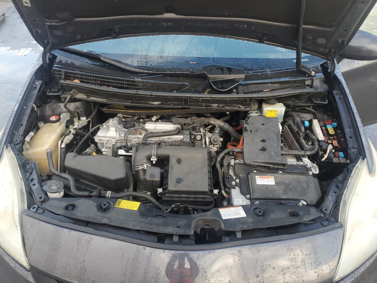 2015 Toyota Prius - Image 11