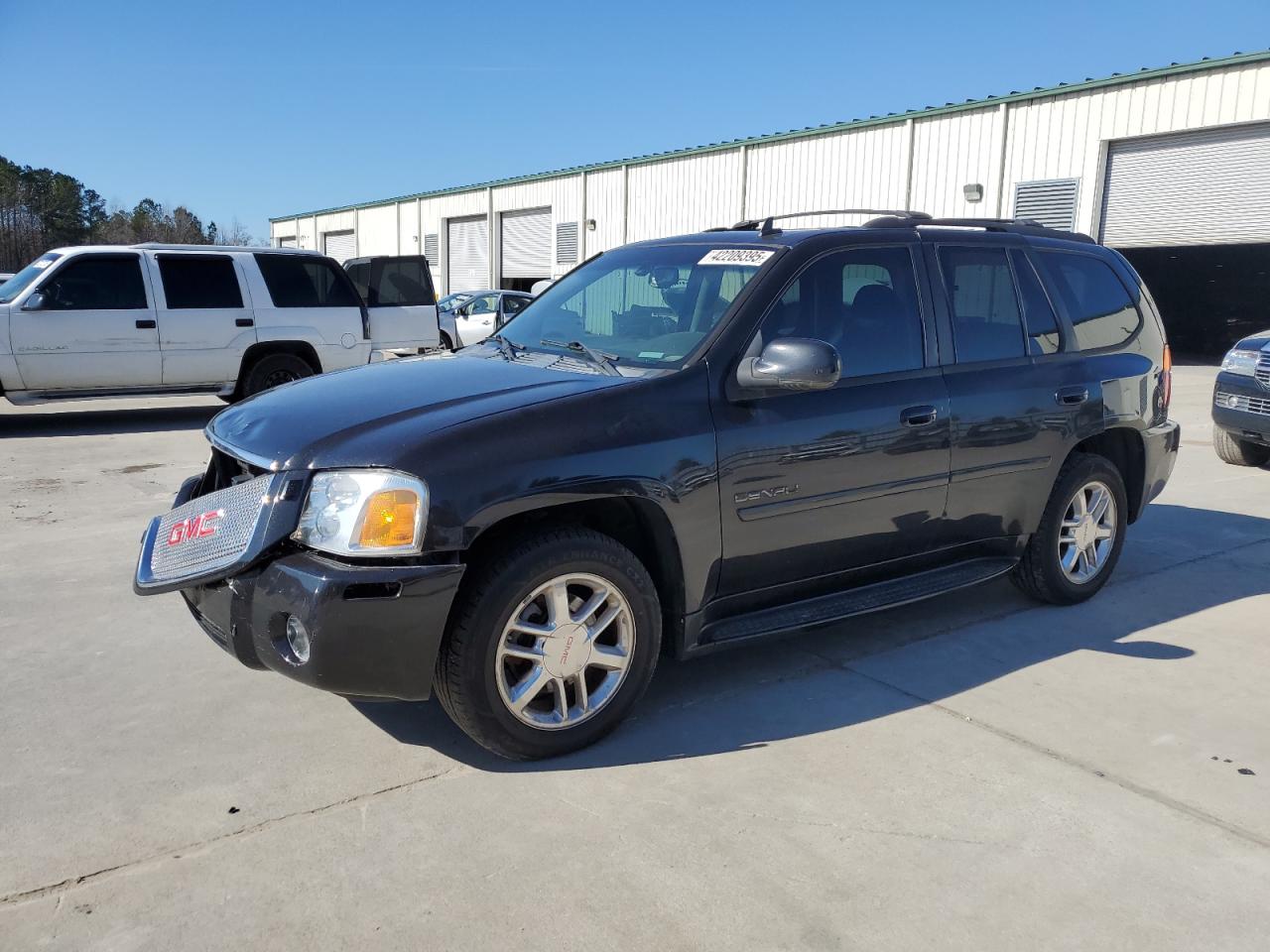 2008 GMC Envoy - Image 1