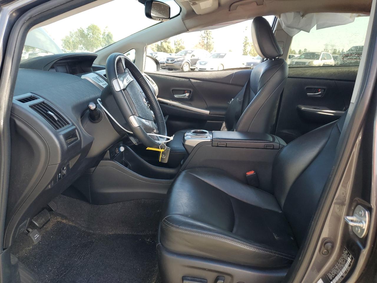 2017 Toyota Prius - Image 7