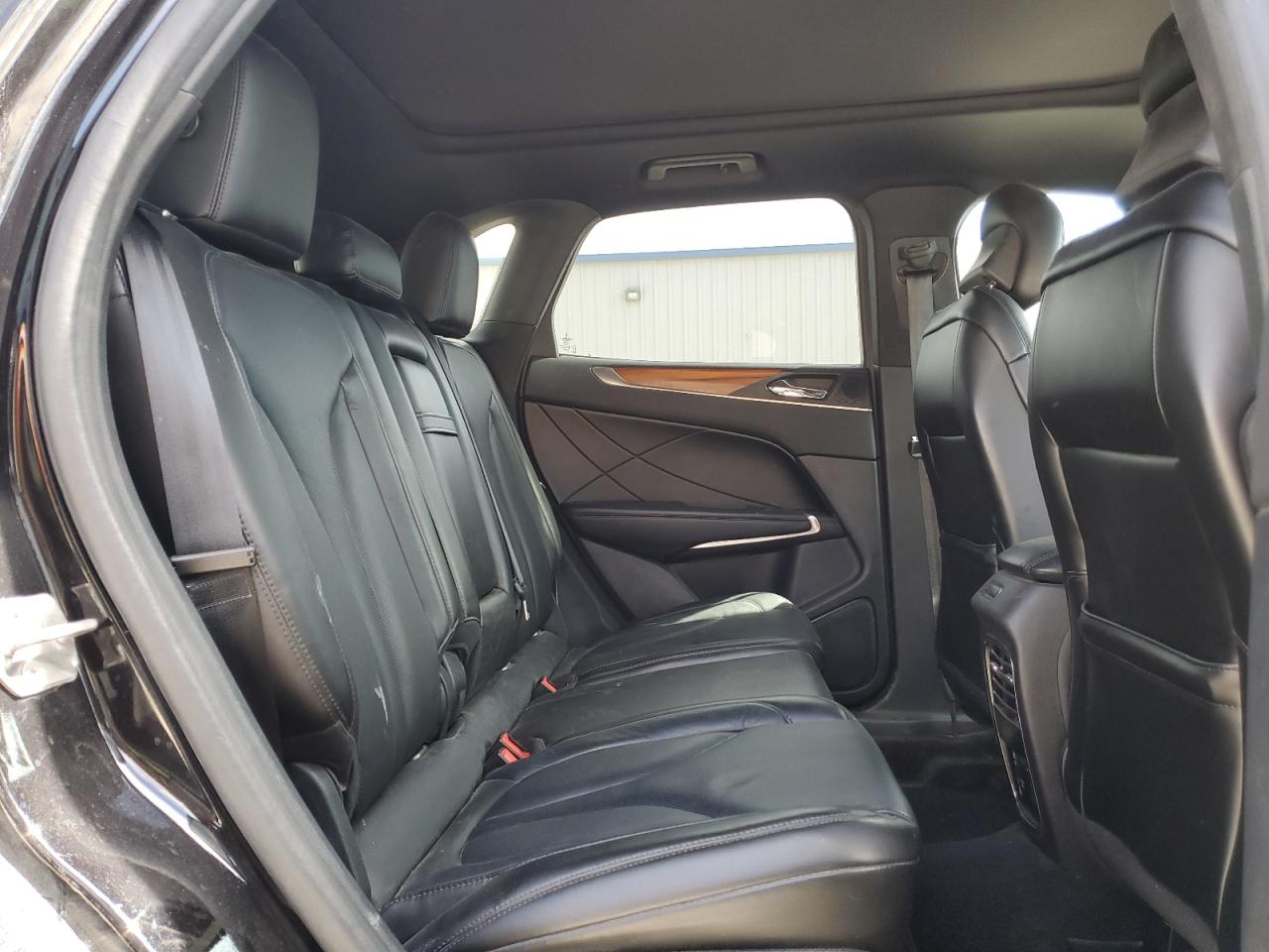 2019 Lincoln MKC - Image 11