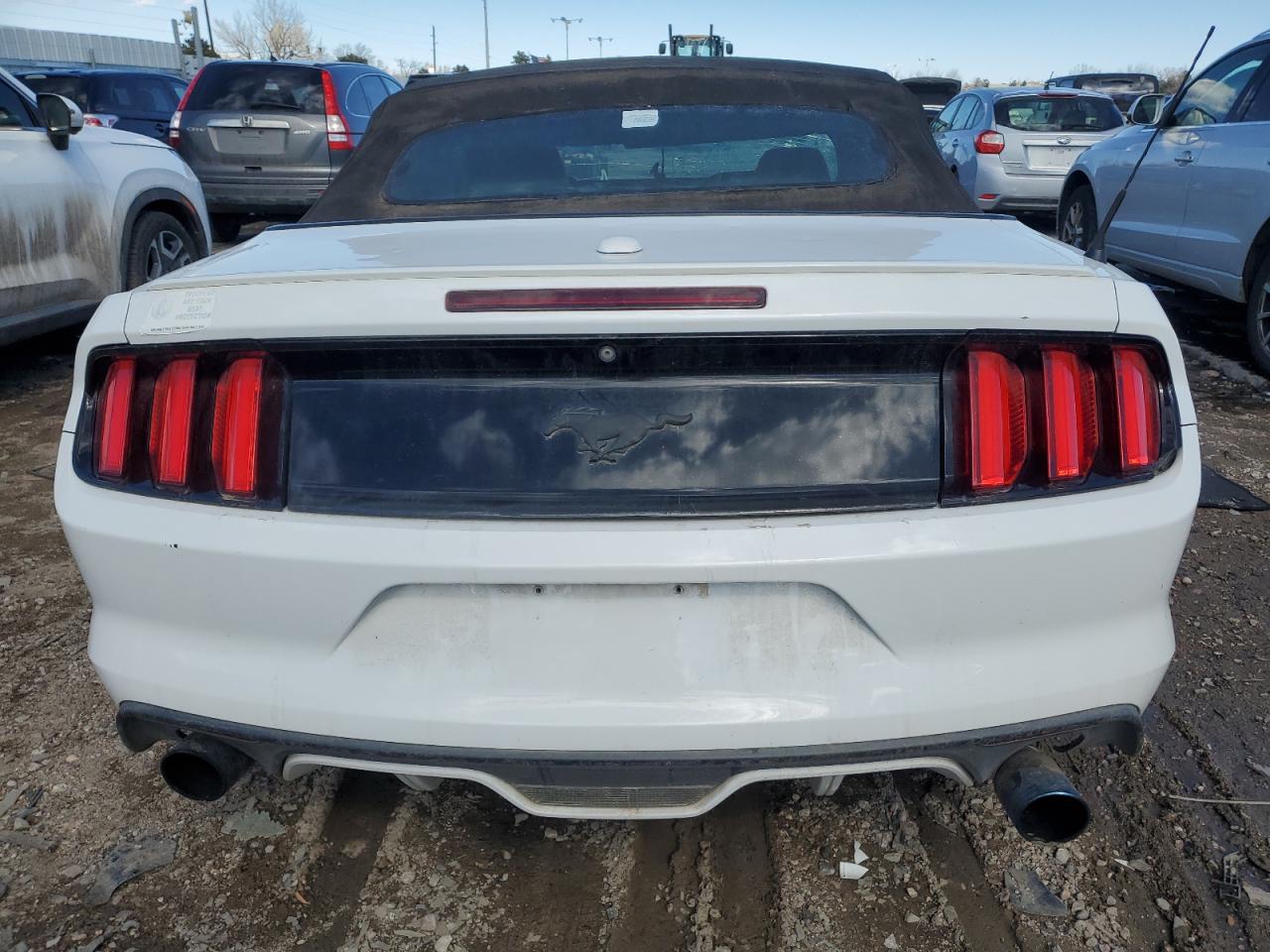 2015 Ford Mustang - Image 6