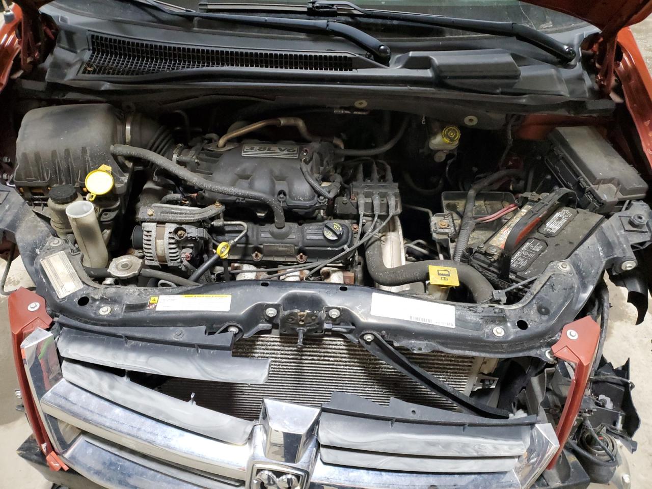 2008 Dodge Caravan - Image 12
