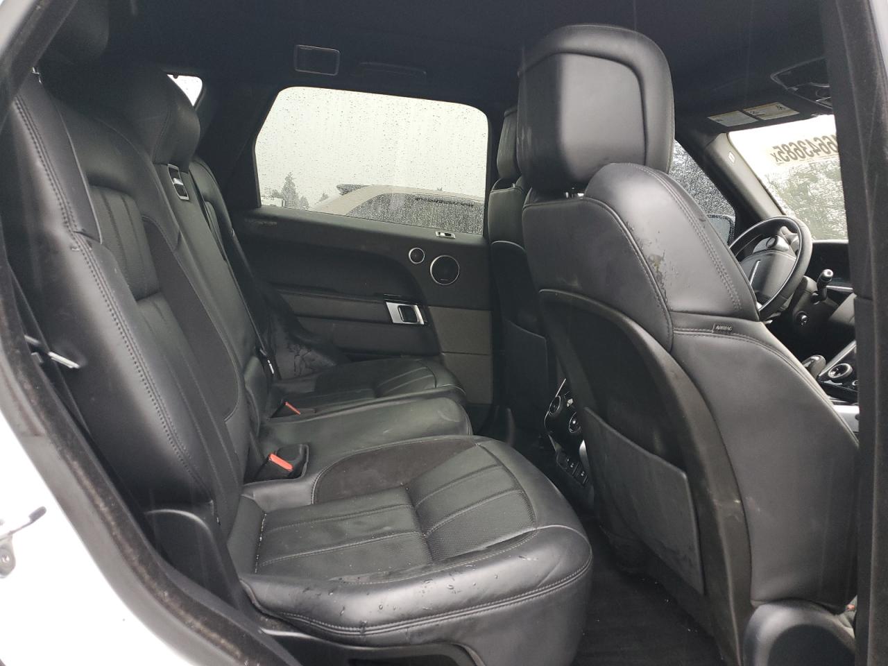 2019 Land Rover Range Rover - Image 11