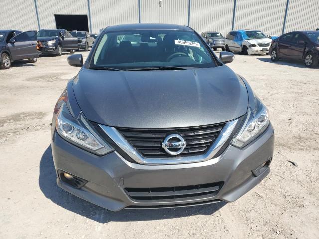  NISSAN ALTIMA 2017 Szary