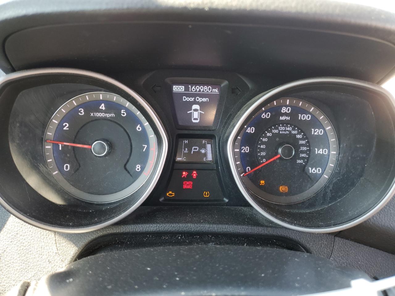 2013 Hyundai Elantra - Image 9