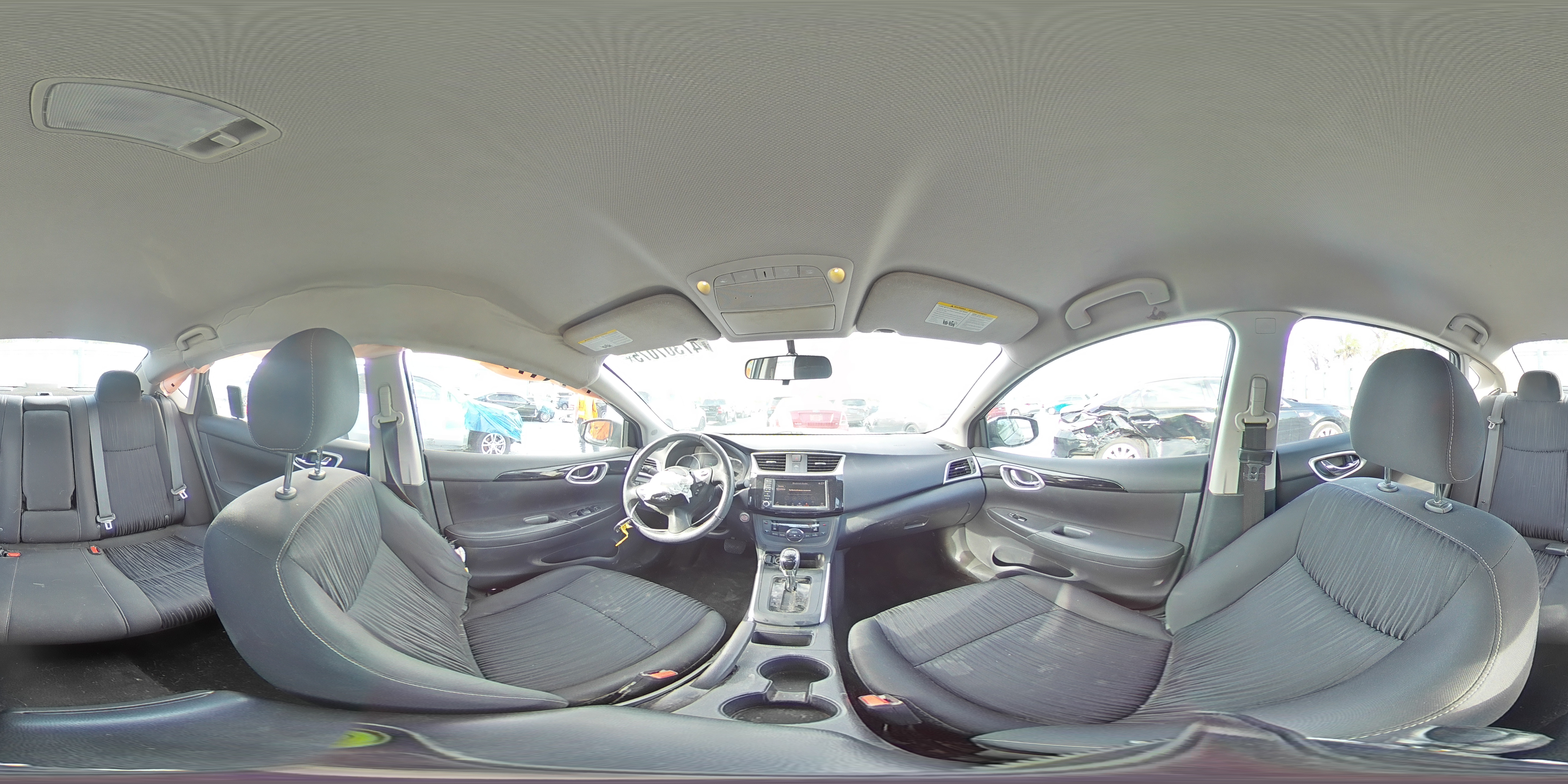 2019 Nissan Sentra - Image 13