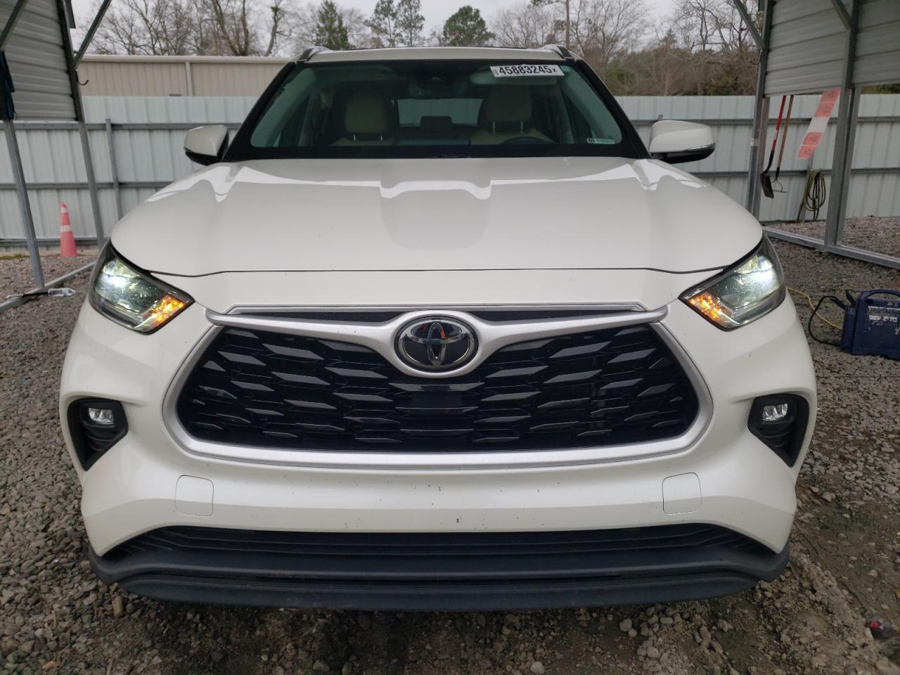 2021 Toyota Highlander - Image 5
