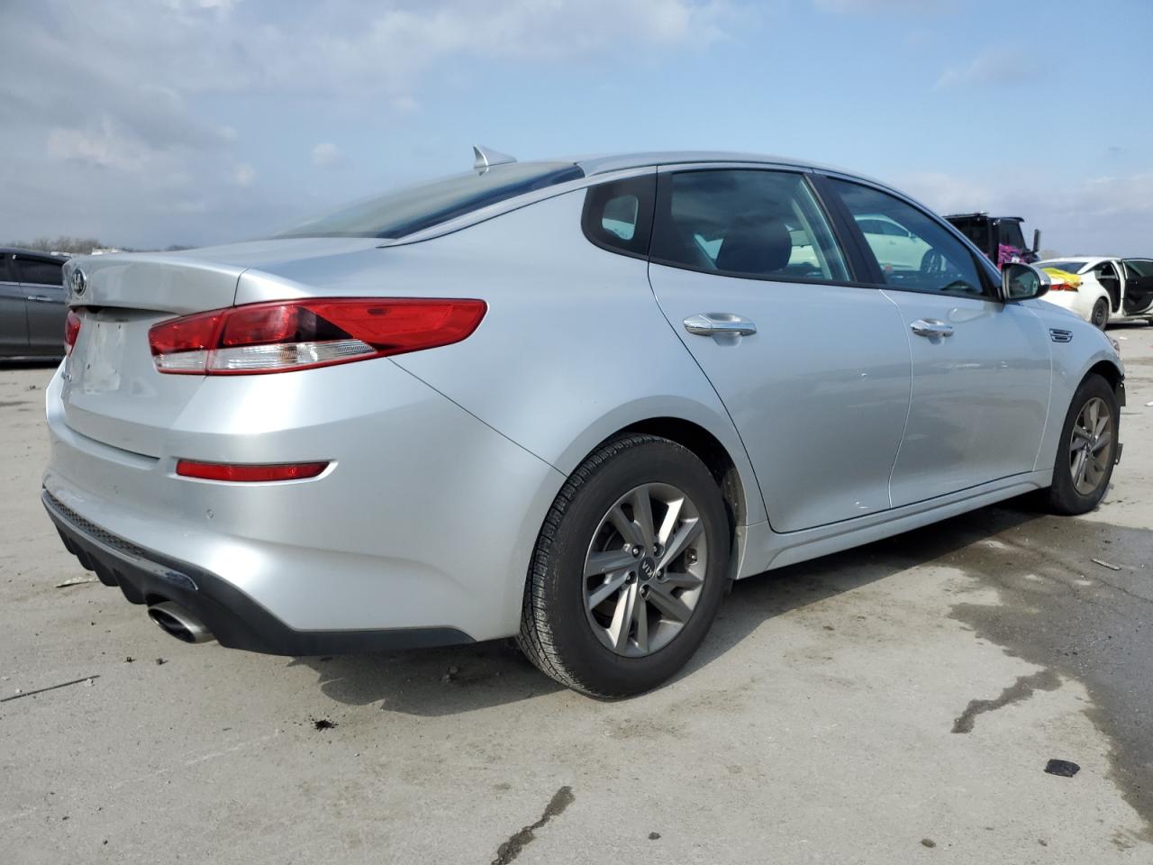 2019 Kia Optima - Image 3