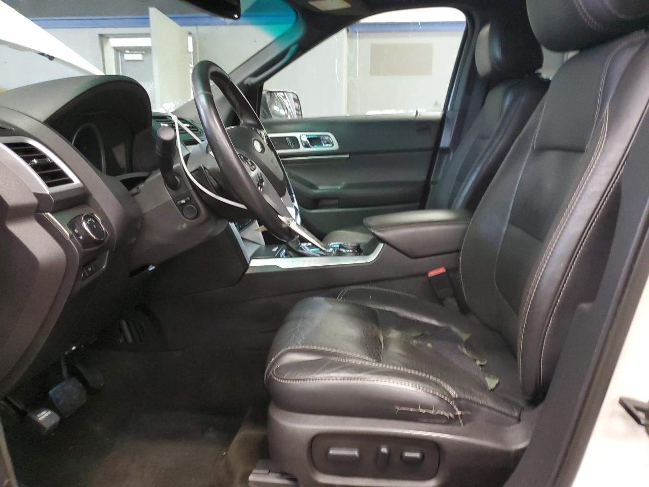 2015 Ford Explorer - Image 7