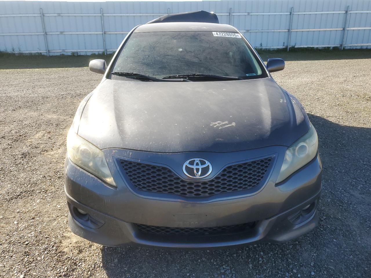 2010 Toyota Camry - Image 5