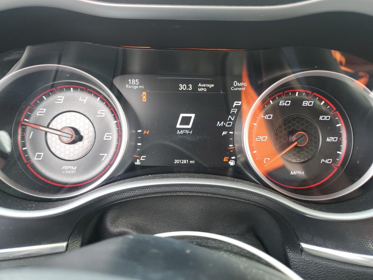 2016 Dodge Charger - Image 9