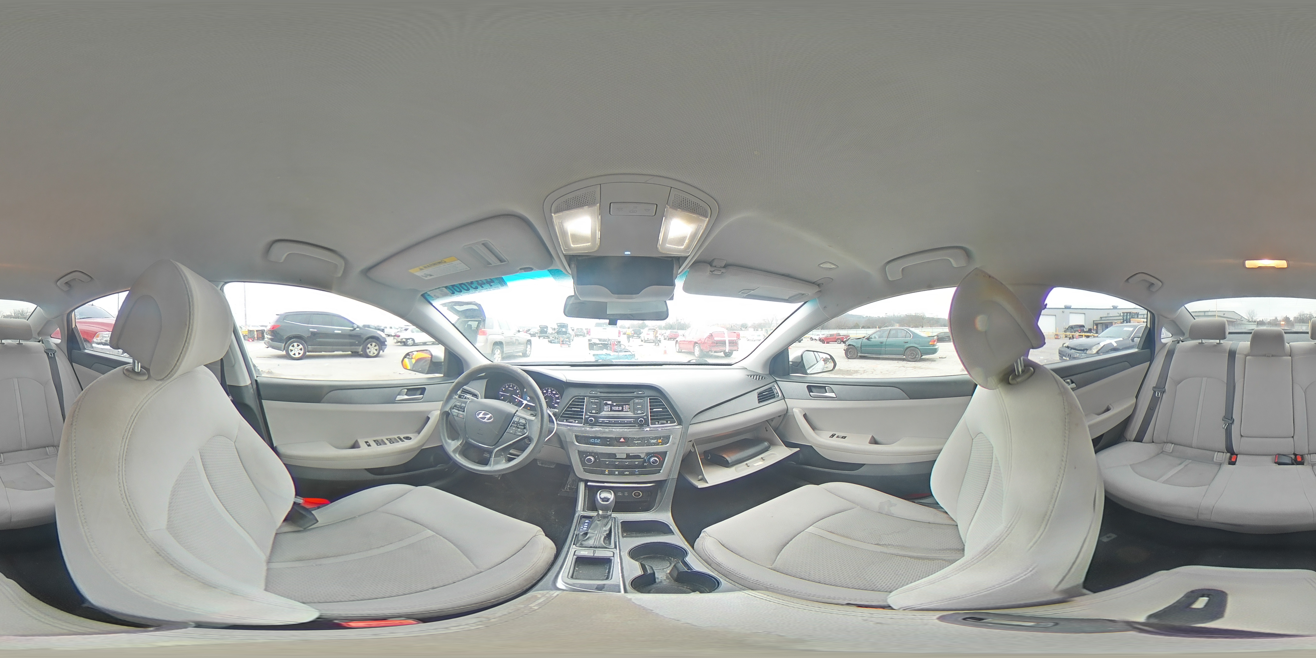 2017 Hyundai Sonata - Image 13