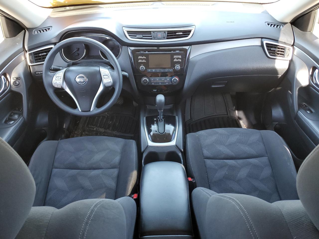 2015 Nissan Rogue - Image 8