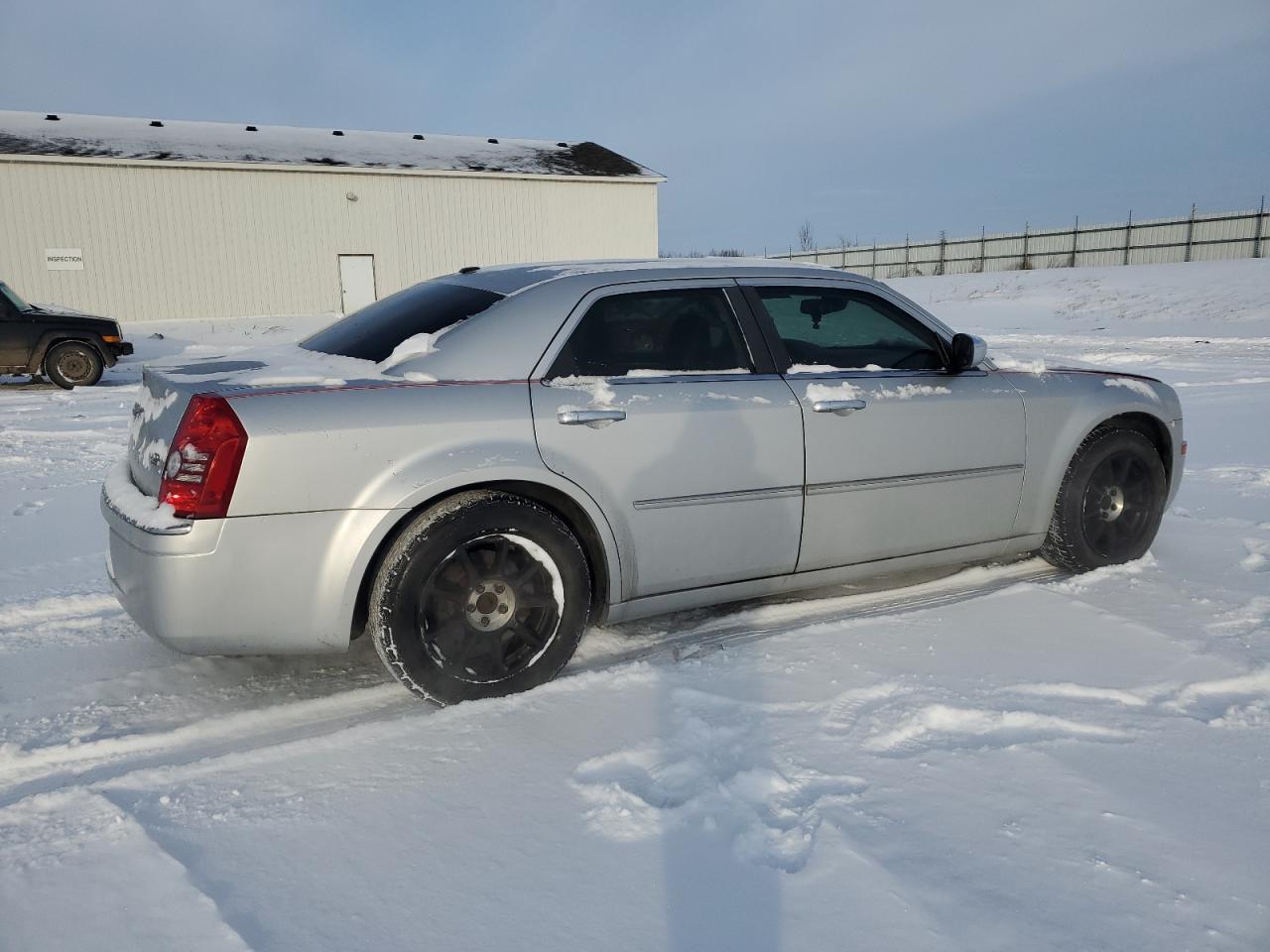2010 Chrysler 300 - Image 3