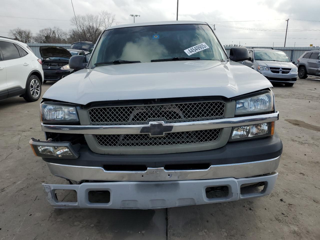 2003 Chevrolet Silverado - Image 5