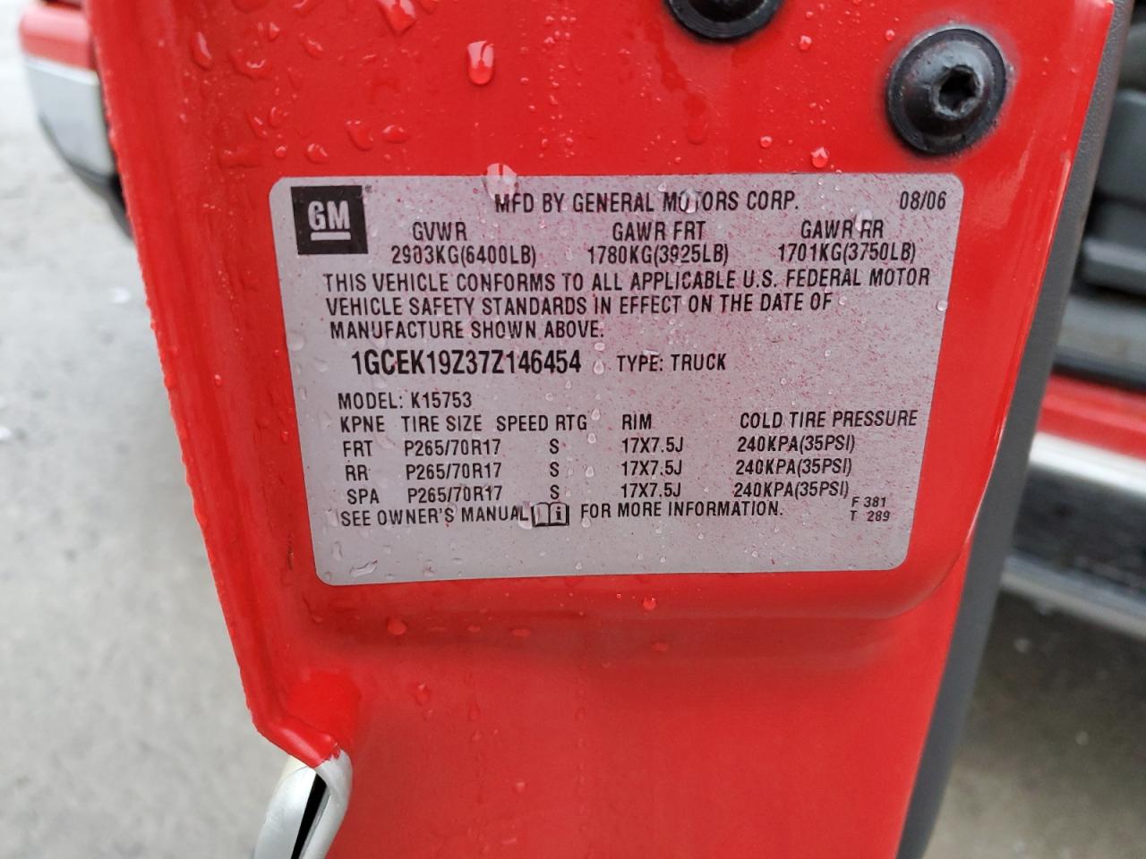 2007 Chevrolet Silverado - Image 14