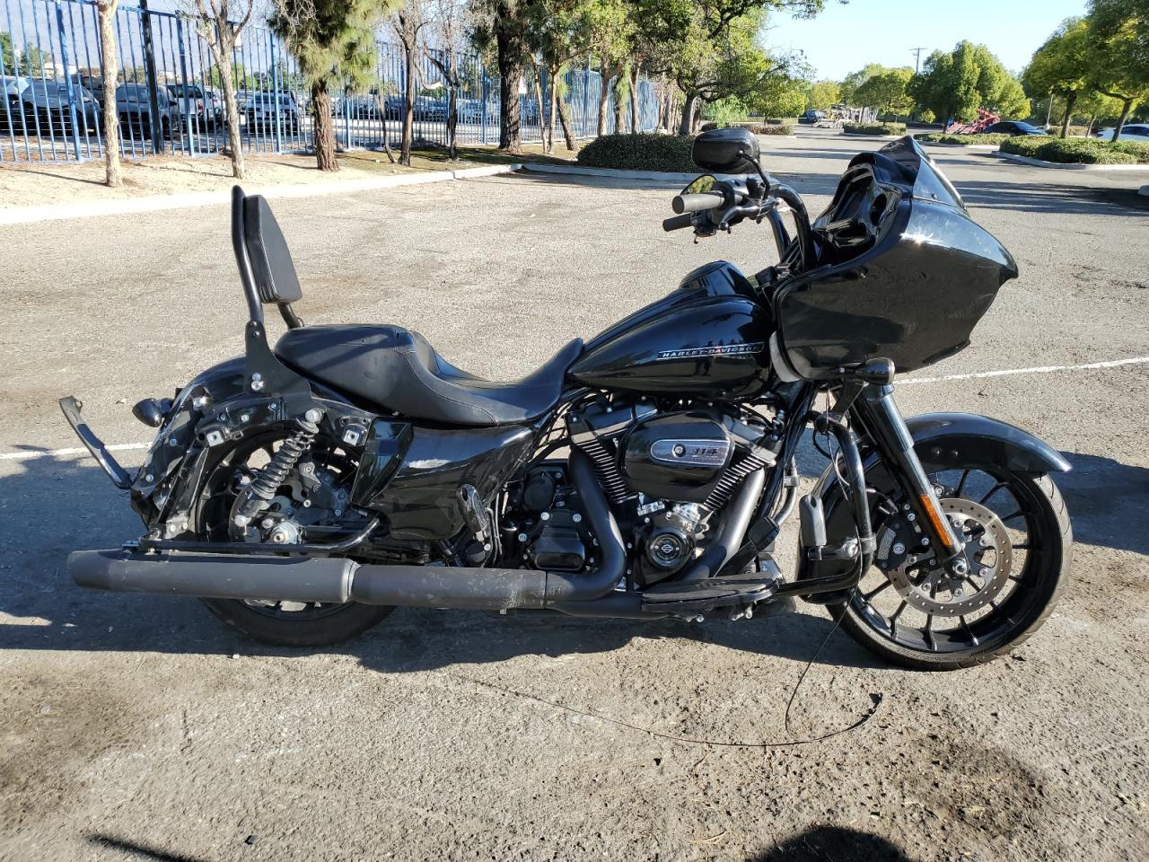 Rancho Cucamonga, CA에서 판매 중인 2019 Harley-Davidson Fltrxs - All Over