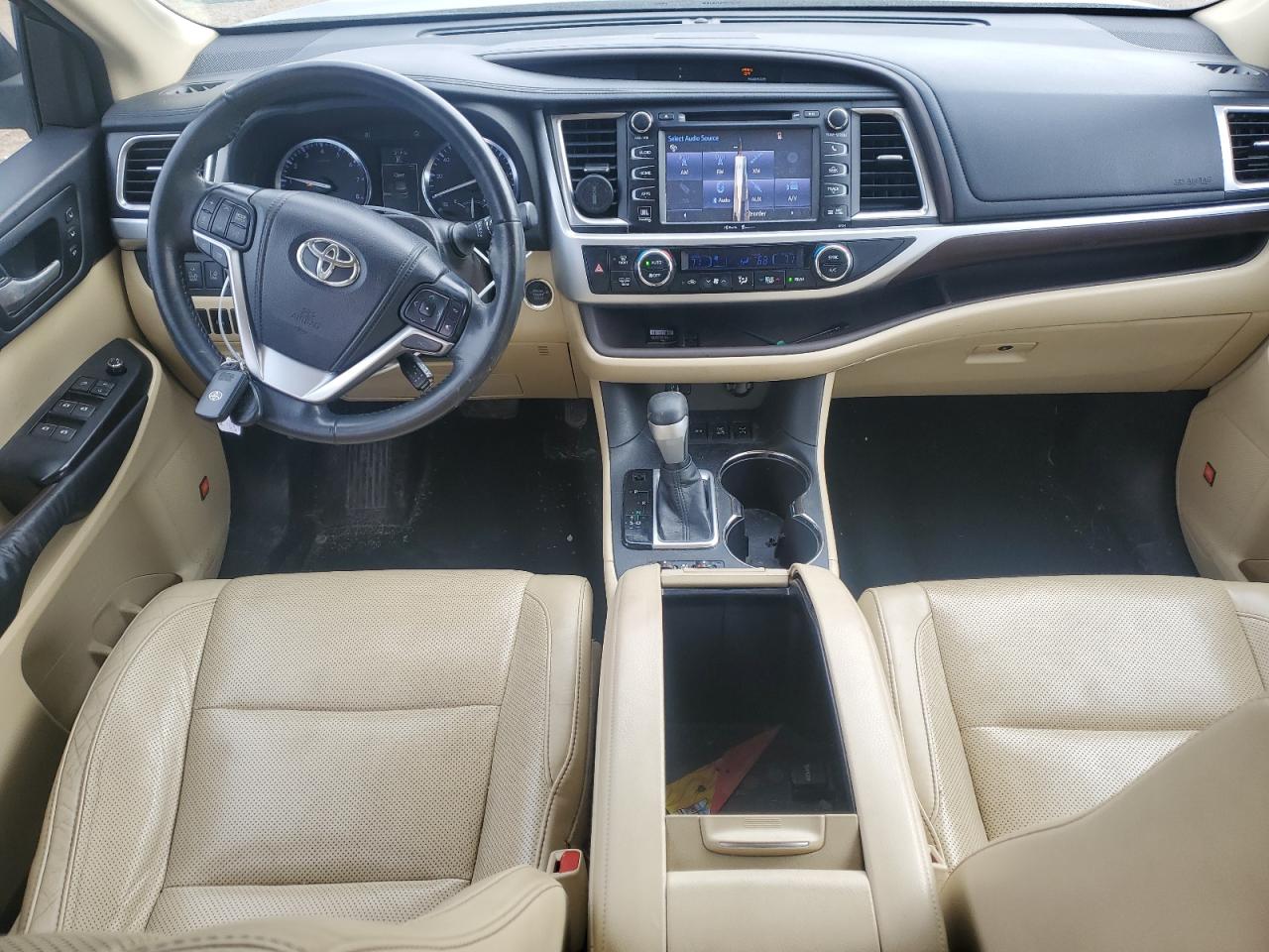 2014 Toyota Highlander - Image 8