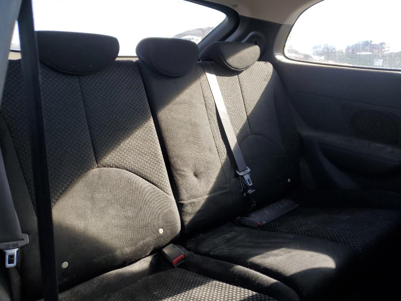2008 Hyundai Accent - Image 10