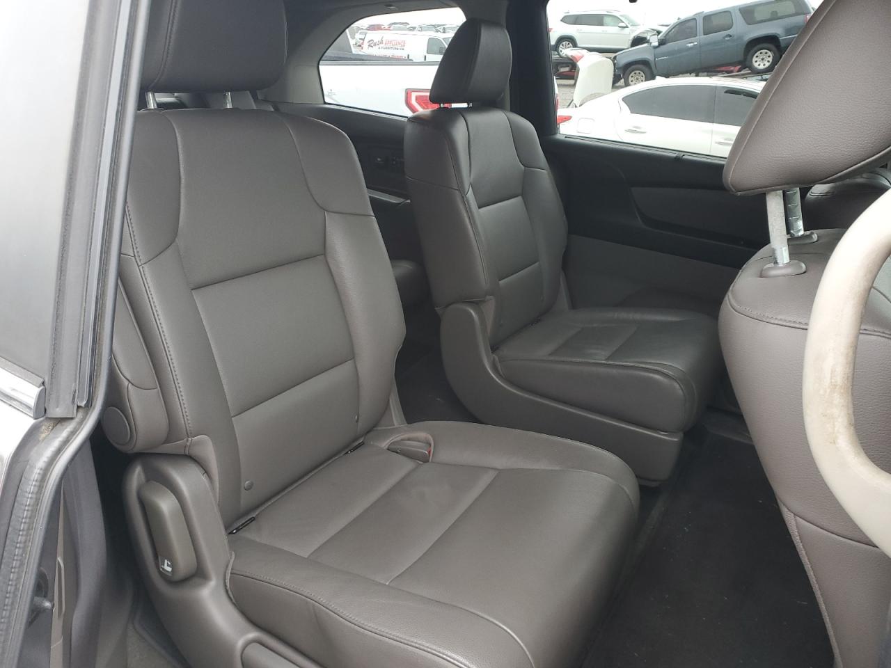 2014 Honda Odyssey - Image 11