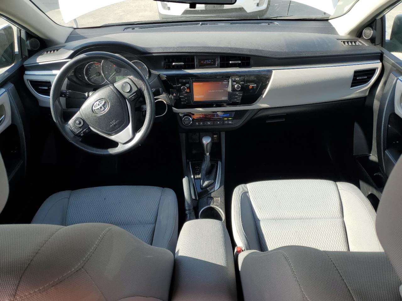 2016 Toyota Corolla - Image 8
