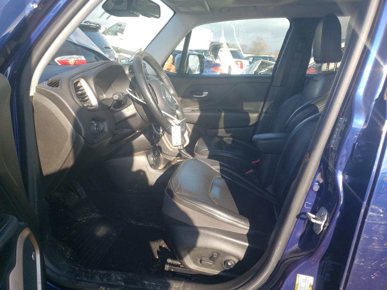 2017 Jeep Renegade - Image 7