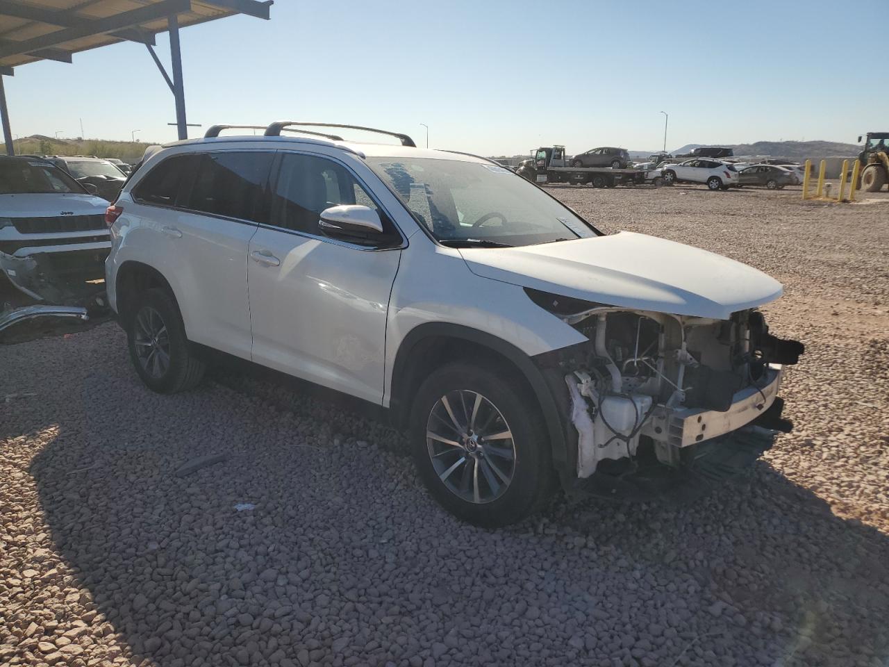 2019 Toyota Highlander - Image 4