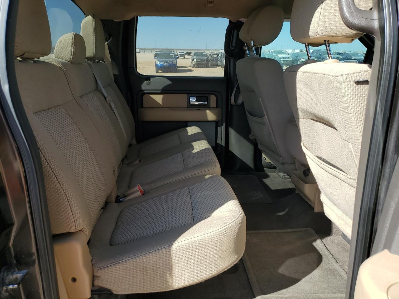 2013 Ford F-150 - Image 10