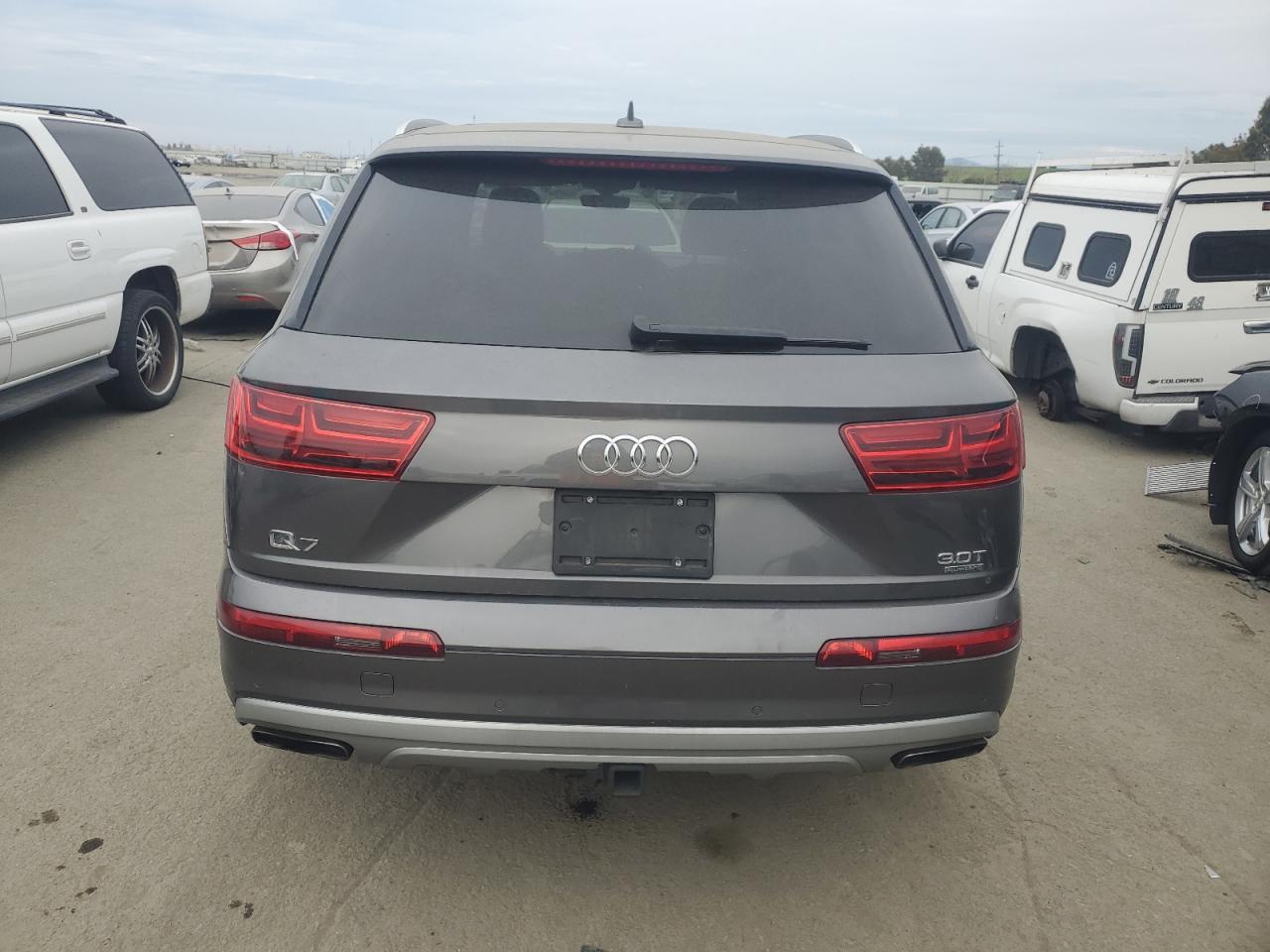 2018 Audi Q7 - Image 6