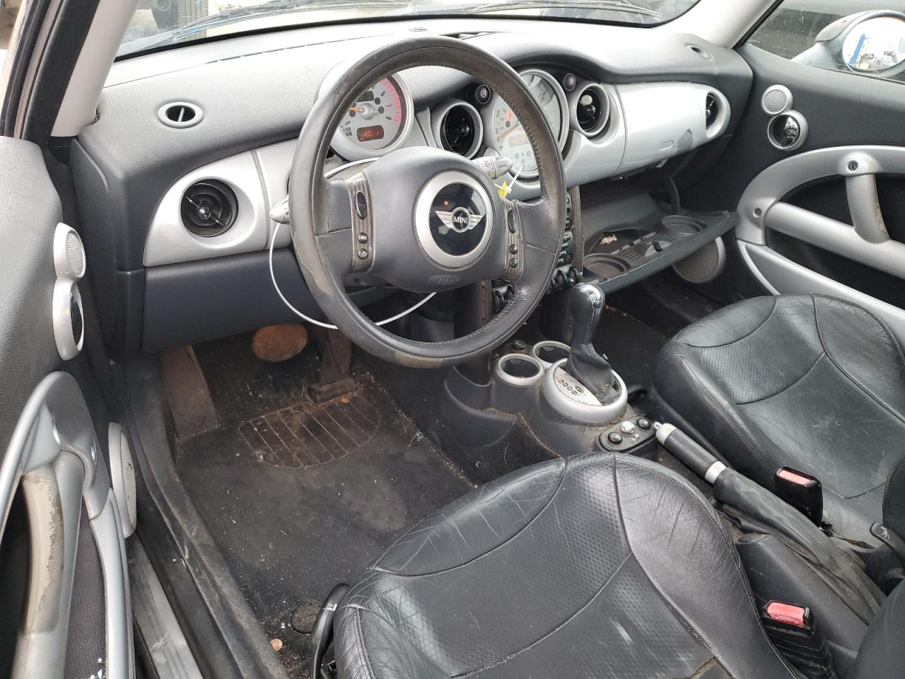 2003 MINI Cooper - Image 8