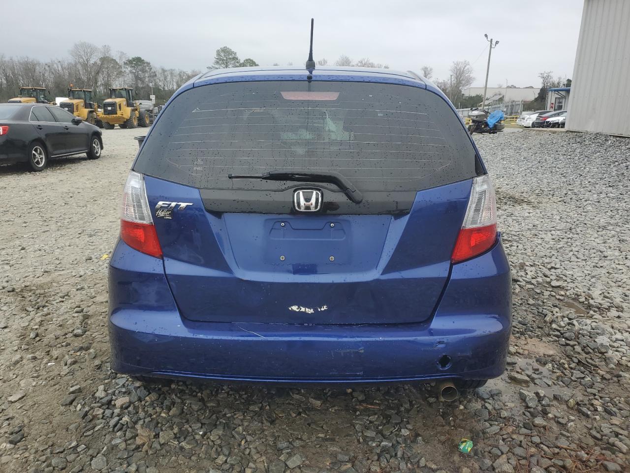 2013 Honda Fit - Image 6