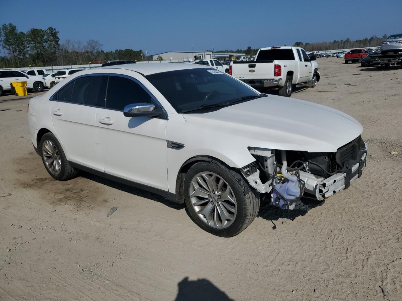 2014 Ford Taurus - Image 4