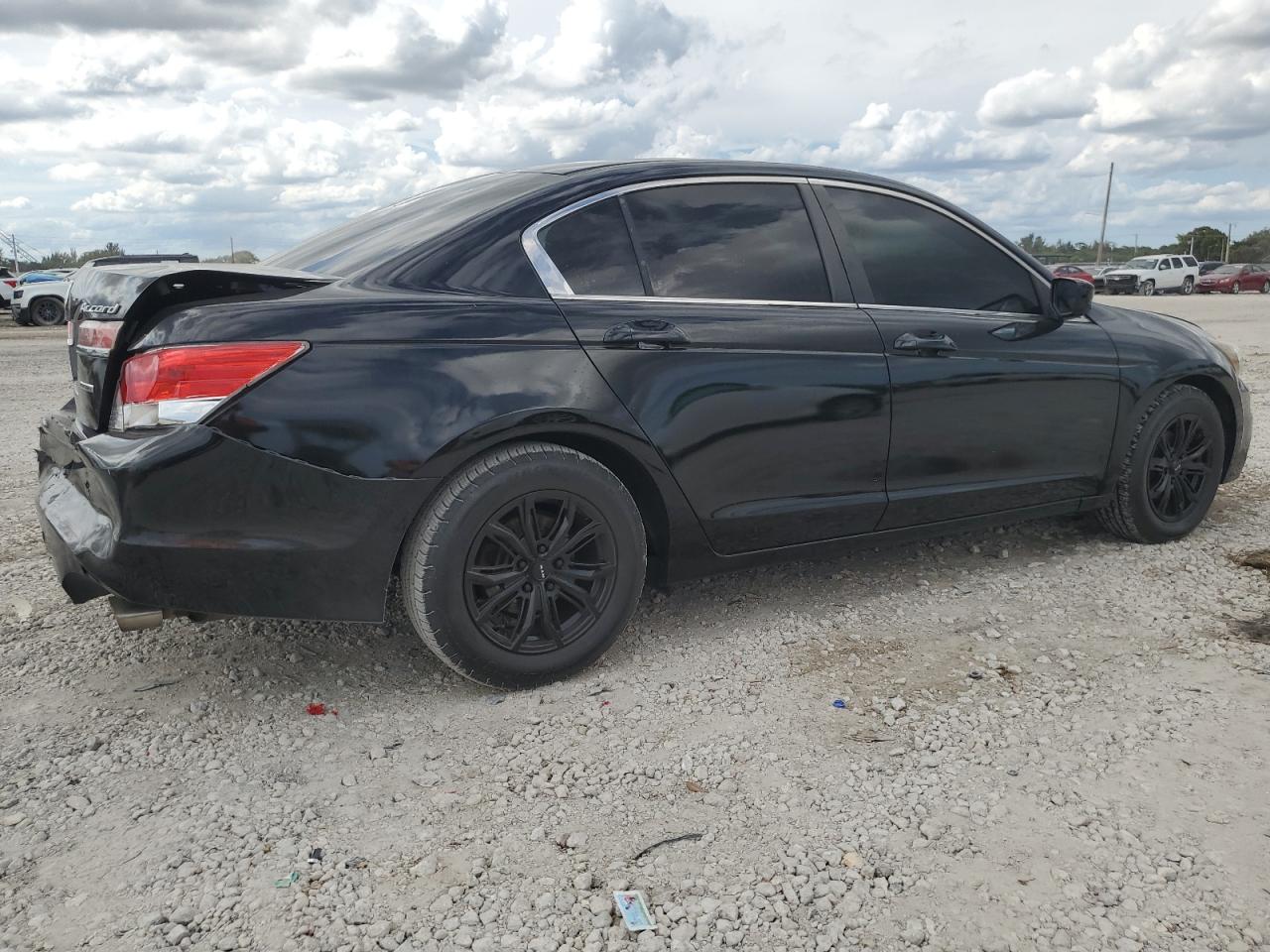2011 Honda Accord - Image 3