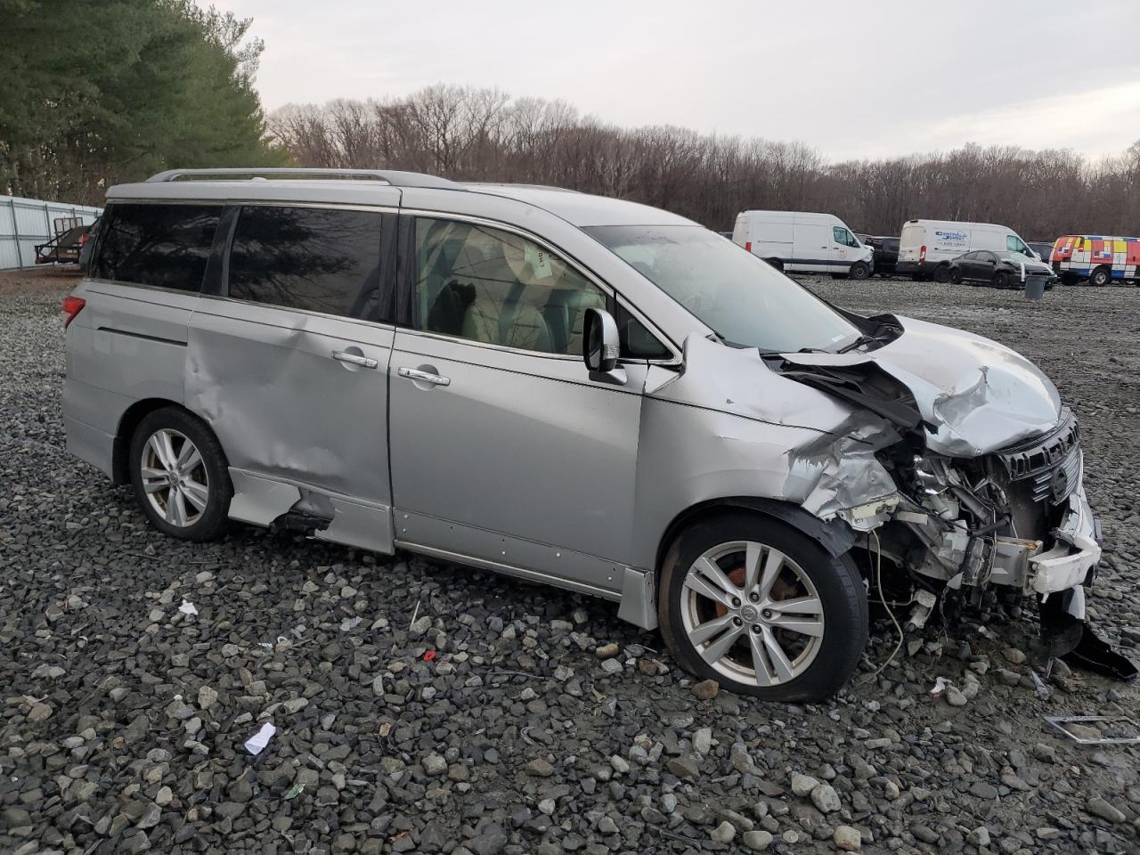 2013 Nissan Quest - Image 4