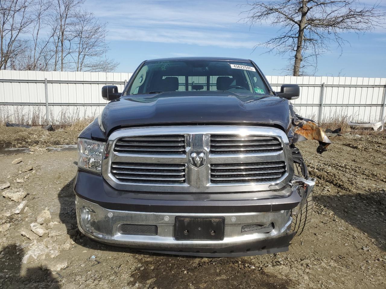2016 RAM 1500 - Image 5