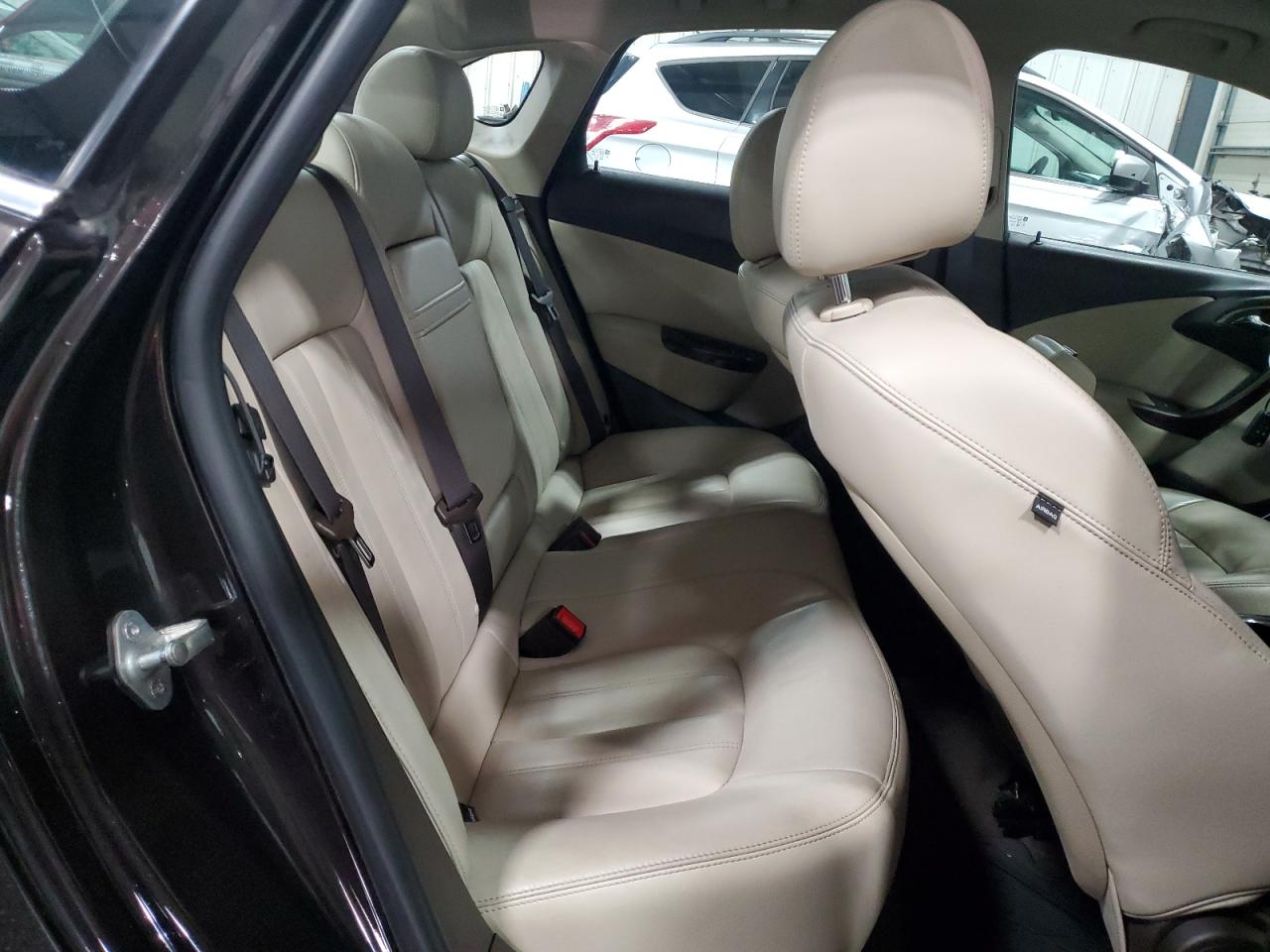 2014 Buick Verano - Image 10