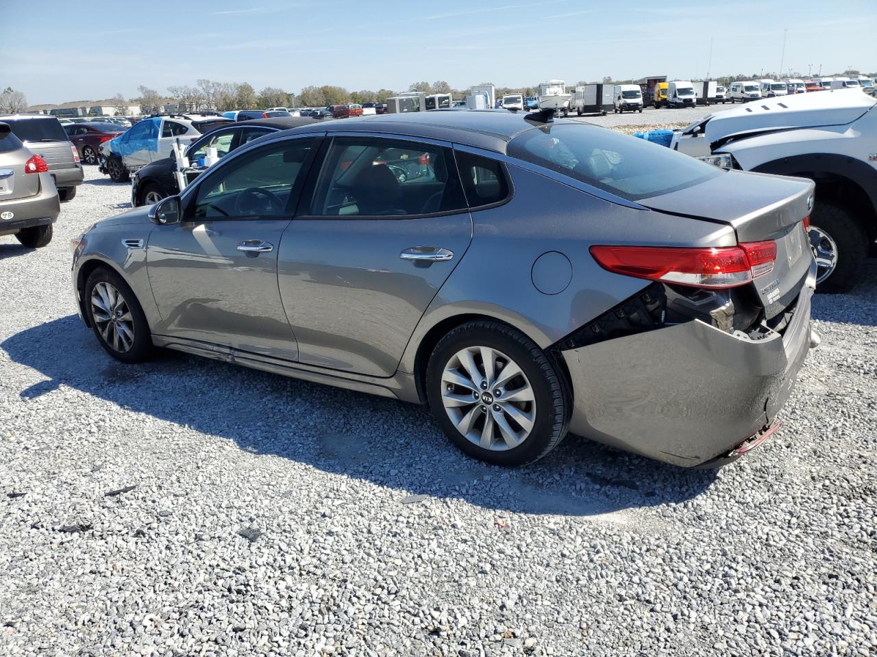 2018 Kia Optima - Image 2