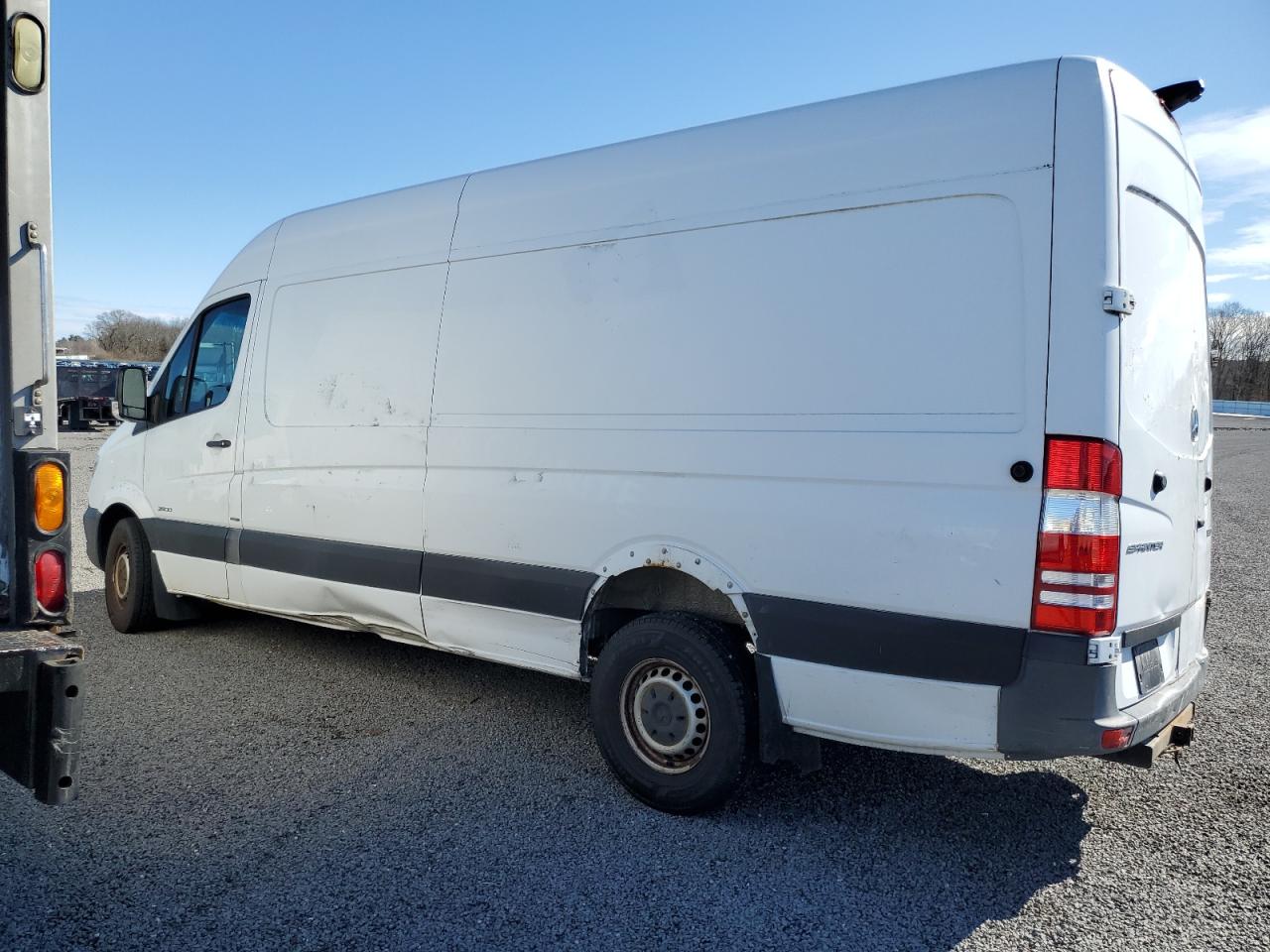 2016 Mercedes-Benz Sprinter - Image 2