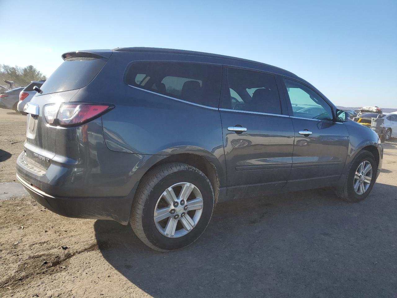 2014 Chevrolet Traverse - Image 3