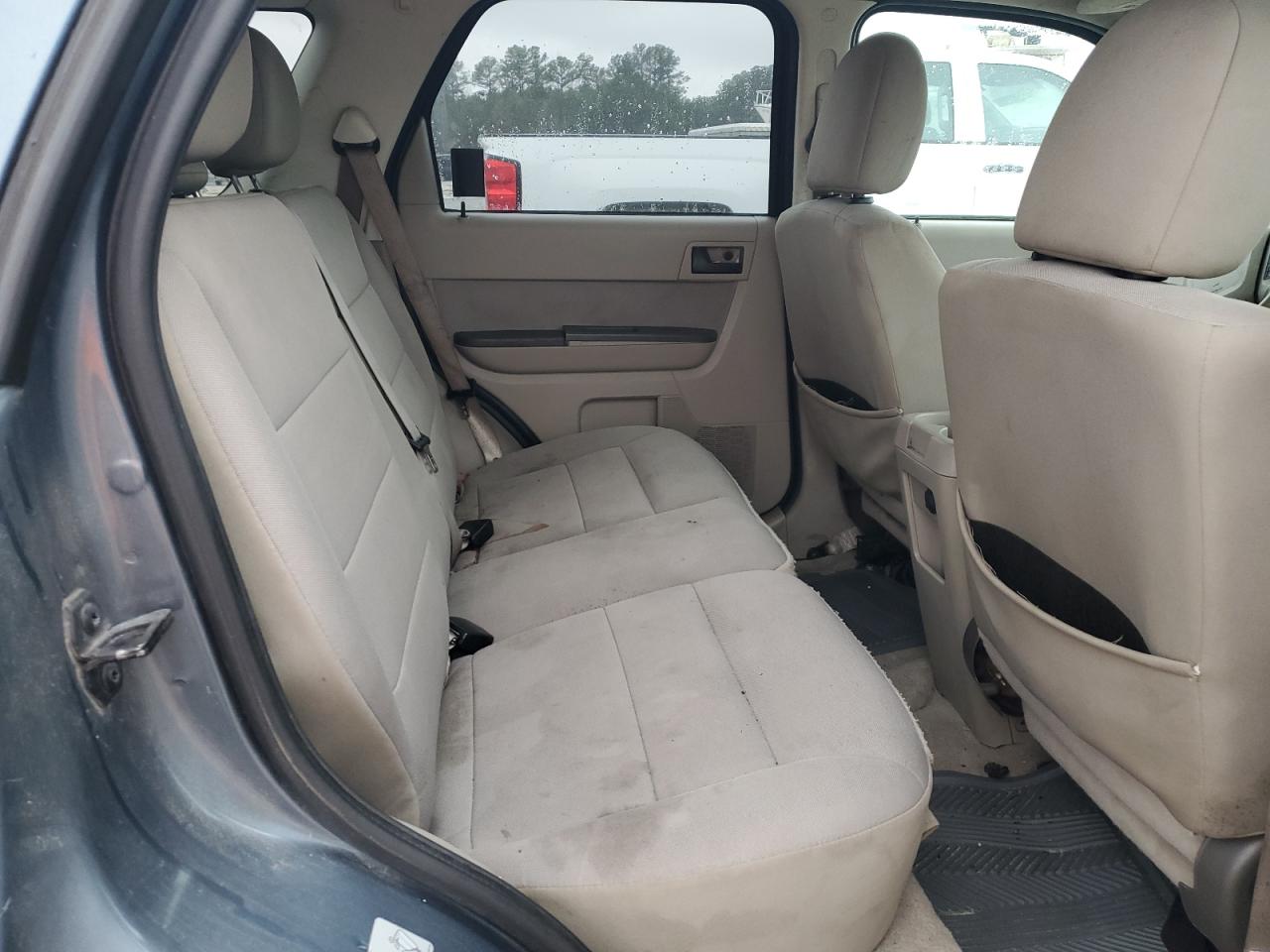 2012 Ford Escape - Image 11