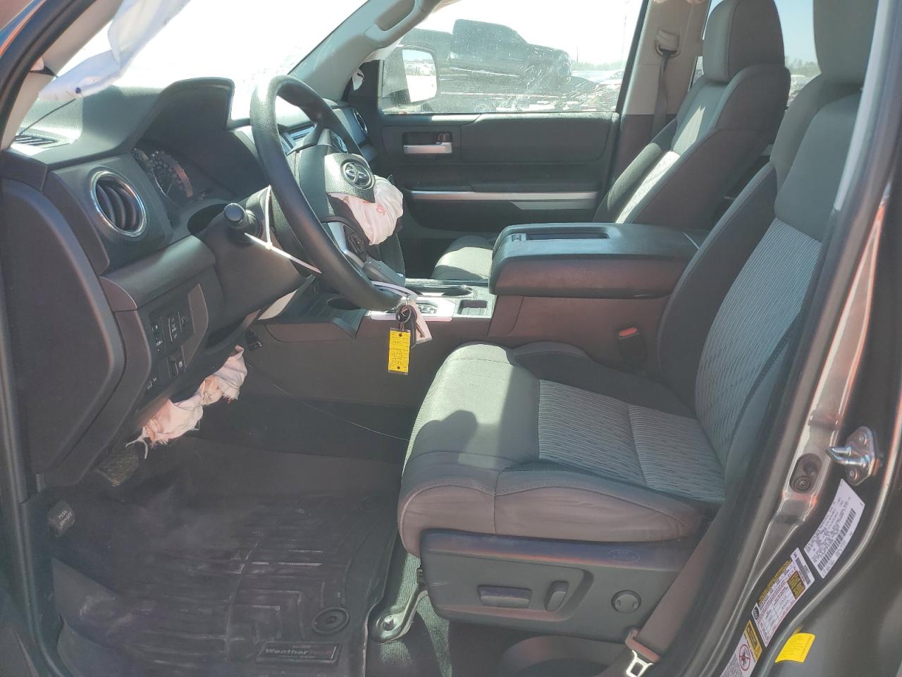 2015 Toyota Tundra - Image 7