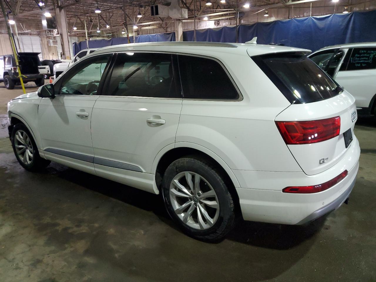 2019 Audi Q7 - Image 2
