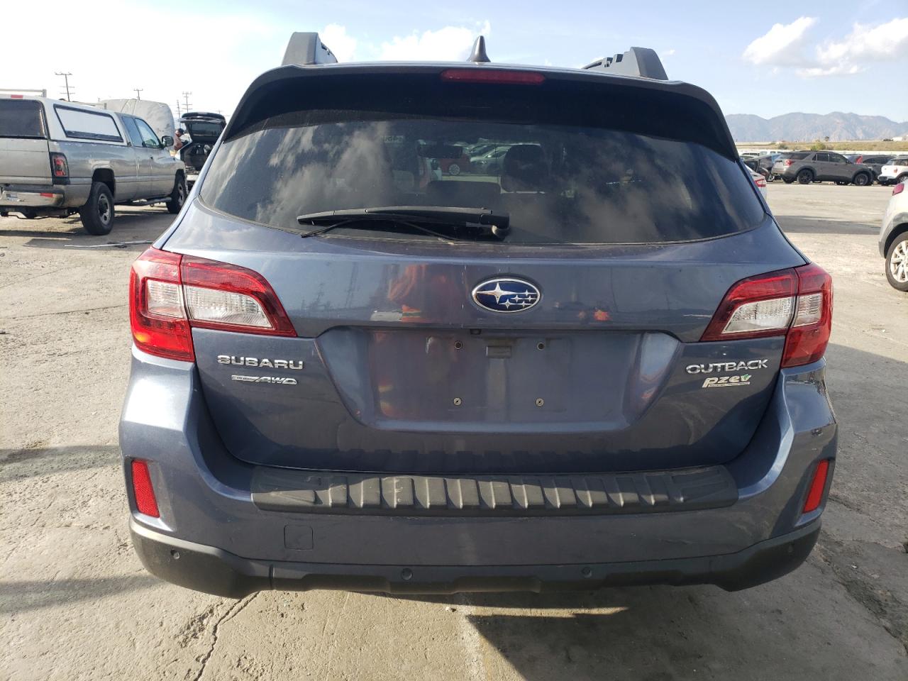 2017 Subaru Outback - Image 6