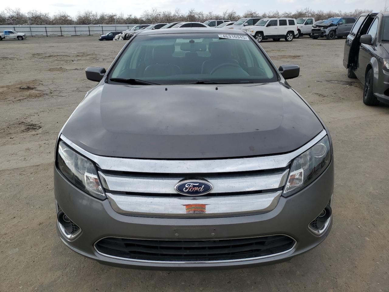 2011 Ford Fusion - Image 5