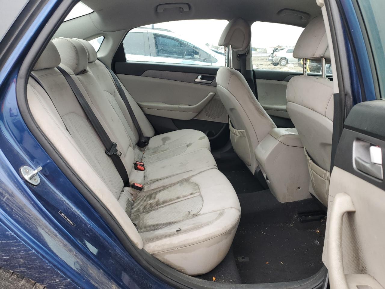 2016 Hyundai Sonata - Image 10