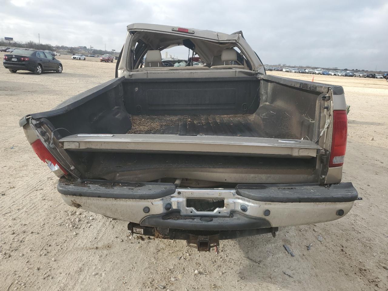 2006 Ford F250 - Image 6